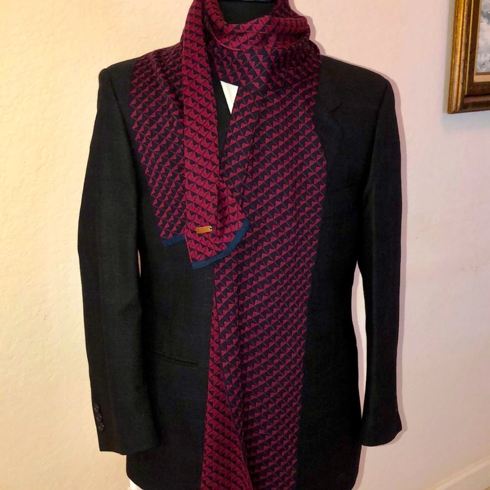 Ted Baker navy blue/burgundy scarf - Picture 6 of 7